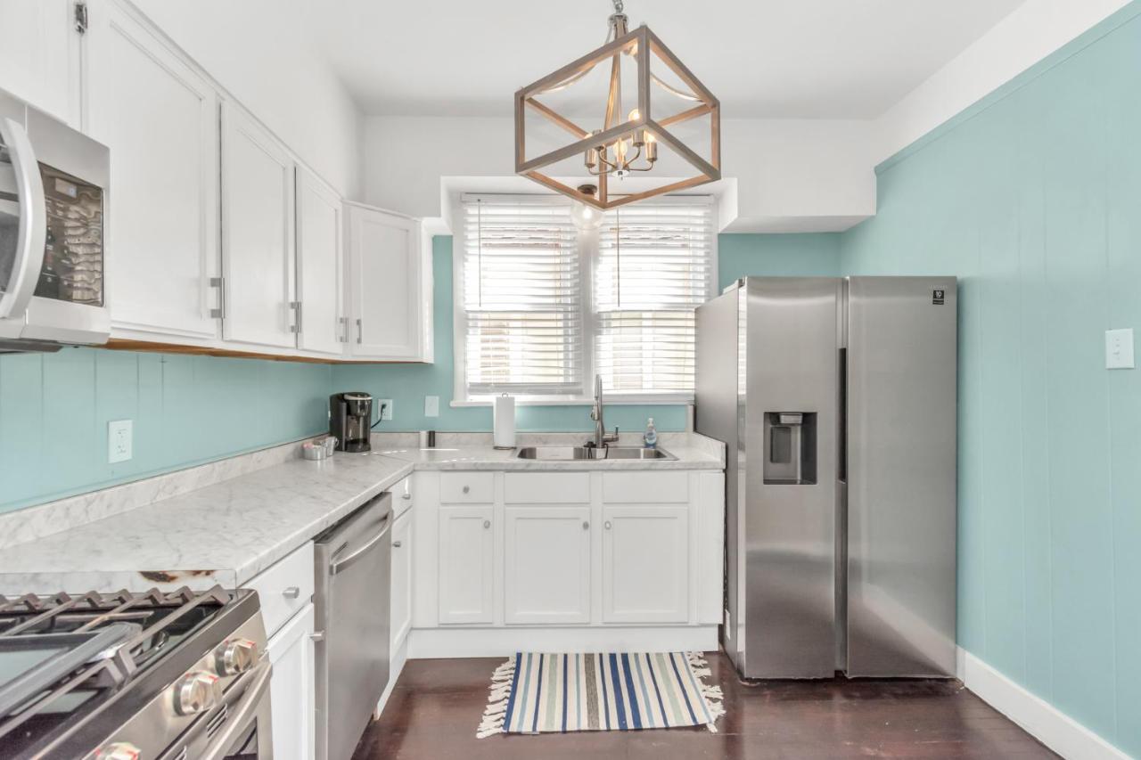 Cozy Historic Galveston House-8 Min Walk To Beach! Exterior photo