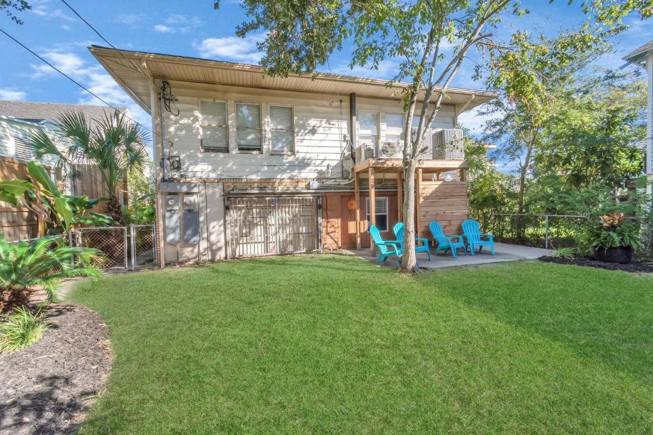 Cozy Historic Galveston House-8 Min Walk To Beach! Exterior photo